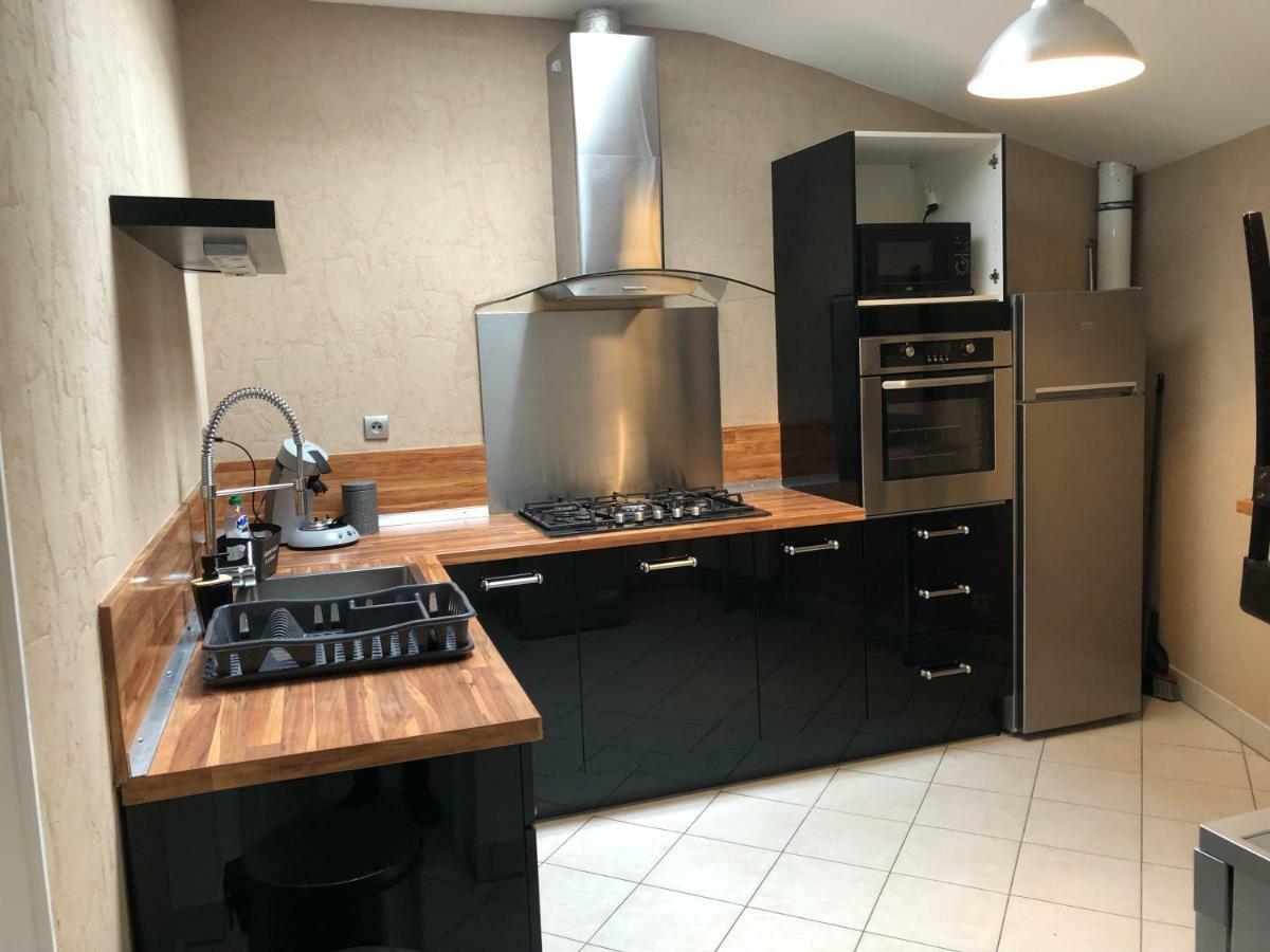 Spacieux Appartement 2/6 Pers 110M² Proche Cnpe Lagnieu Exteriör bild